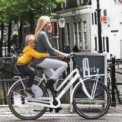  Barnestol Polisport Guppy Junior 35 kg, med fodsttter - gr