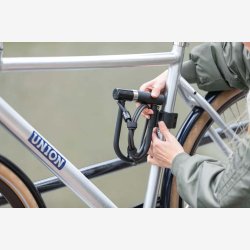 U-ls Axa Newton Mini Pro + Kabel 100/10 - sort