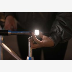 Lysst Axa Niteline 11 (p kort)