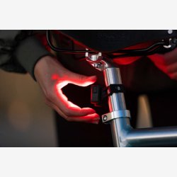 Lysst Axa Niteline 11 (p kort)