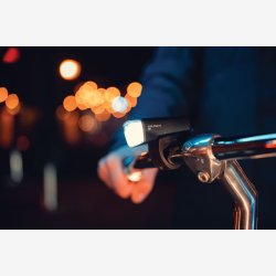 Forlygte Axa Dwn Front 50 Lux - USB-C genopladelig