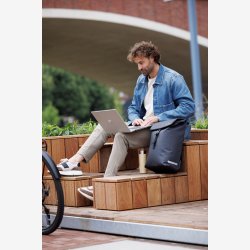 Rygs�k New Looxs Hamar Rygs�k - 20 liter - 30 x 15 x 44 cm - Antracit