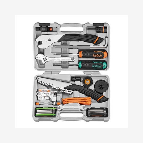 Ultimate Tool Kit IceToolz 82A8
