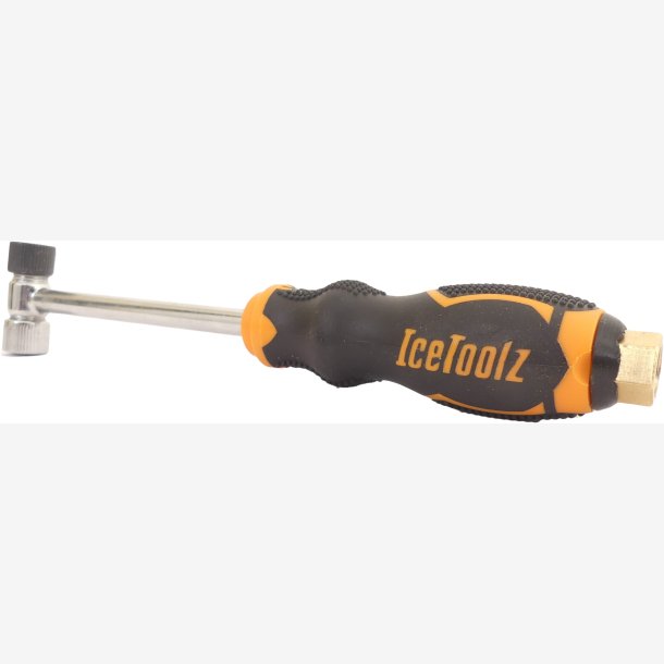 Compressor handle IceToolz with screw connection