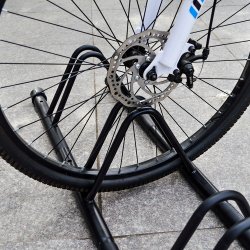 Cykelstativ Edge til 3 cykler