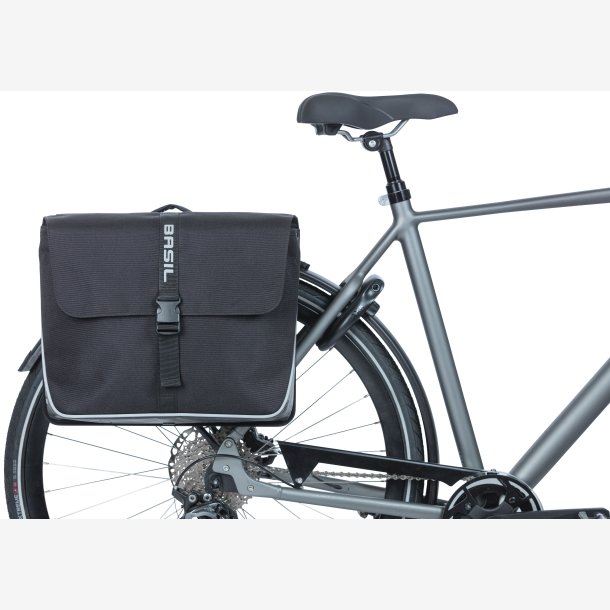 Double Cykeltaske Basil Forte MIK 35 liters 41 x 15 x 34 cm - black/black