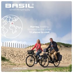 Cykelrygsk Basil Miles Daypack 16 liter 33 x 17 x 41 cm - bl/sort, vandtt