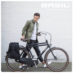 Cykelrygsk Basil Flex 17 liter 33 x 17 x 52 cm - sort