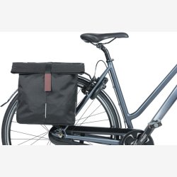 Dobbelt cykeltaske Basil City 28 til 32 liter 30 x 18 x 49 cm - sort