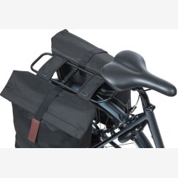 Dobbelt cykeltaske Basil City 28 til 32 liter 30 x 18 x 49 cm - sort