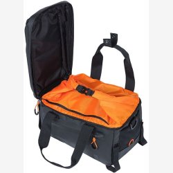Cykeltaske Trunkbag Basil Miles Tarpaulin 7 liter 32 x 20 x 20 cm - sort/orange, vandtt