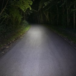 Forlygte Sigma Buster 400 med silikoneholder