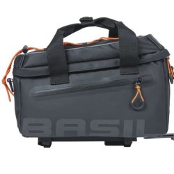 Trunkbag Basil Miles Presenning MIK 7 liter 30 x 19 x 16 cm - sort/orange - vandtt