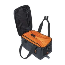Trunkbag Basil Miles Presenning MIK 7 liter 30 x 19 x 16 cm - sort/orange - vandtt