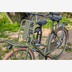 Ekstra barnesadel med fodsttte til cykelrammen Mirage Jantje universal - sort