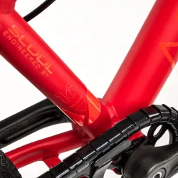 16" letvgts 5,5 kg brnecykel i aluminium ACADEMY GRADE 3 - rd