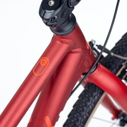 26" letvgts alu cykel ACADEMY GRADE 6 med 8-gear - rd