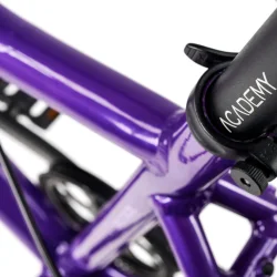 26" letvgts alu cykel 7 gear ACADEMY GRADE 6 Belt - med remtrk - lilla