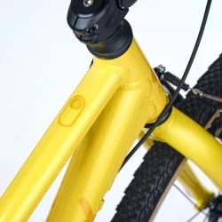 26" letvgts alu cykel ACADEMY GRADE 6 med 8-gear - gul