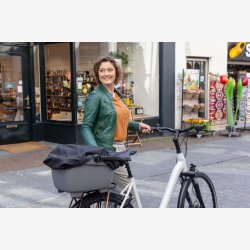 Tilbehrspakke til New Looxs Clipper cykelkurv, med bundplade og vandtt betrk - sort