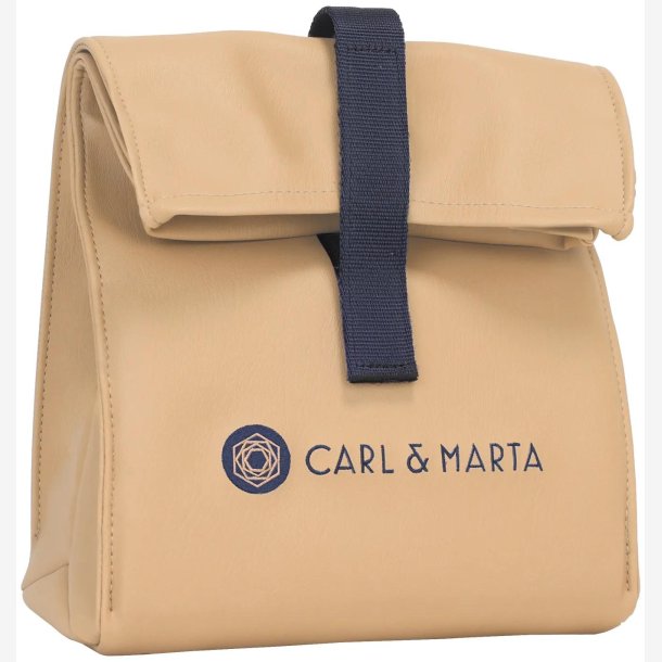 CARL U MARTA UMHAENGETAS.