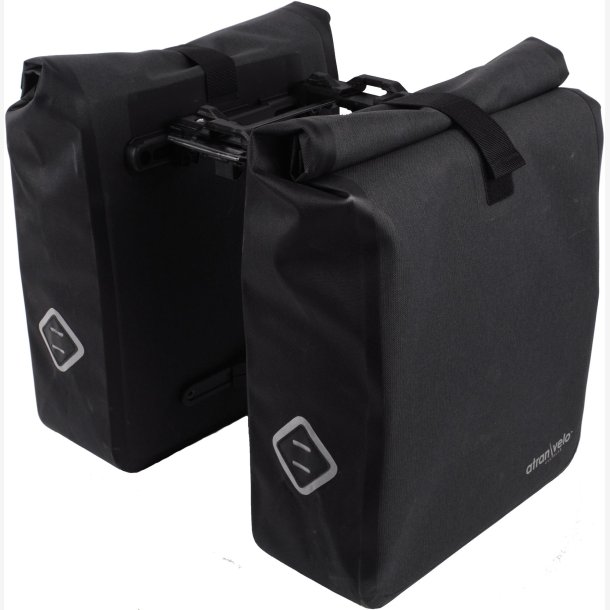 SIN.BAG AT.VELO "REJSE