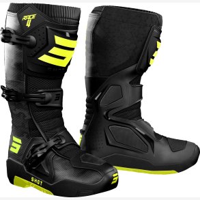 BOOTS SHOT RACE 4