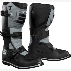 BOOTS SHOT RACE 2